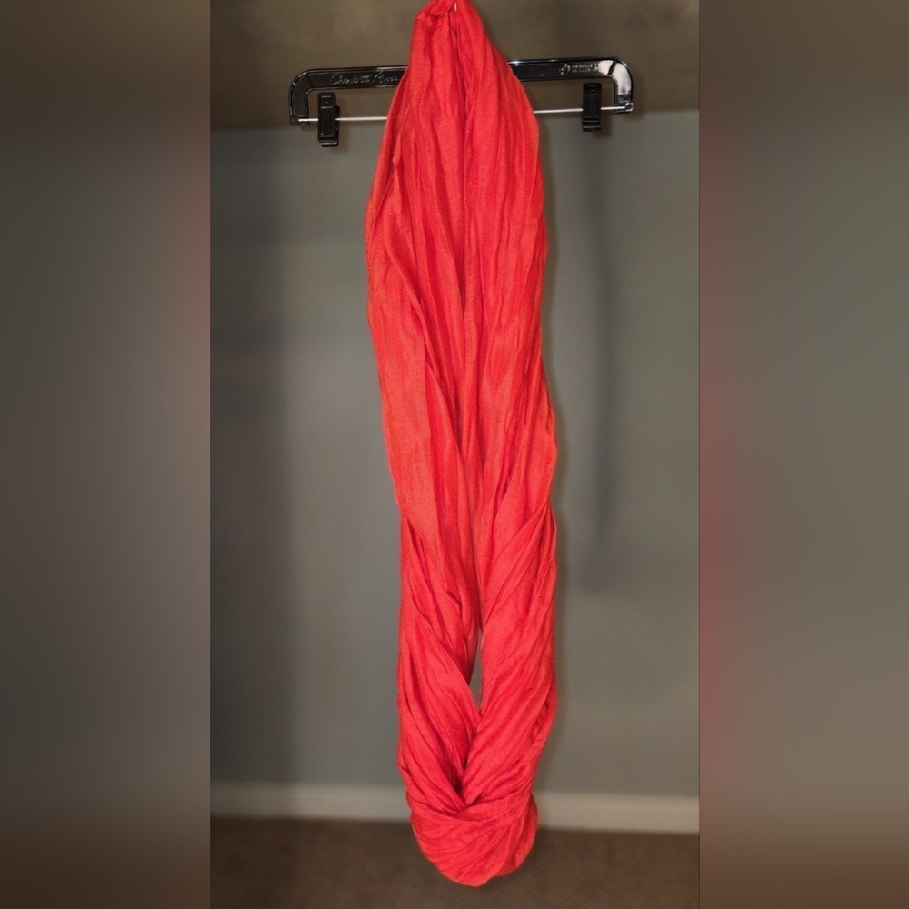 Red Infinity Scarf - Picture 5 of 7